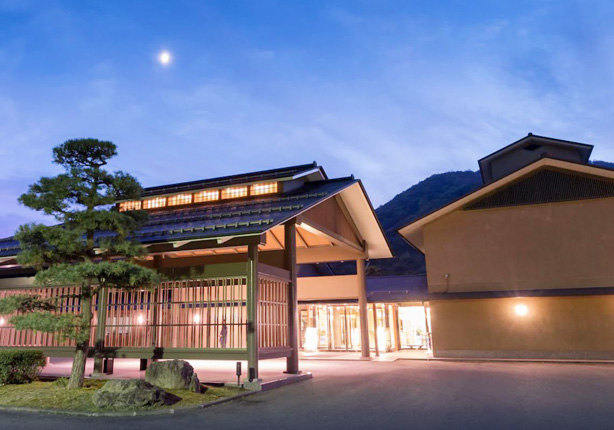 花卷溫泉 佳松園